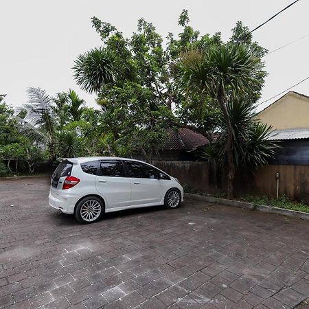 Urbanview Hotel Wg Jimbaran Bali Ungasan Exteriér fotografie